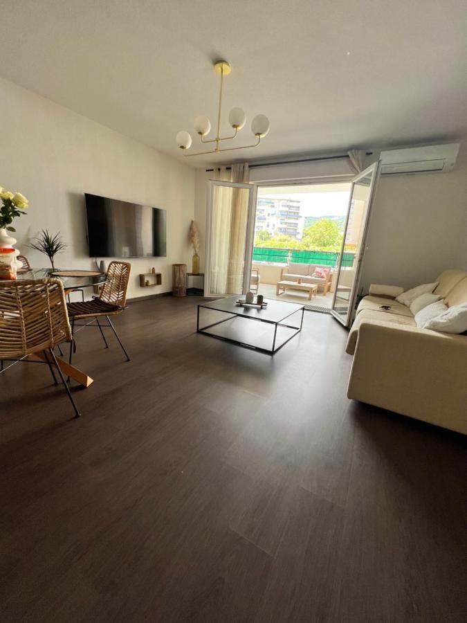 T2 Cosy Ajaccio Apartment อฌักซิโอ้ ภายนอก รูปภาพ